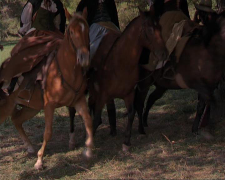 Charmed-Online_dot_net-3x04AllHalliwellsEve1527.jpg Charmed-Online_dot_net-3x04AllHalliwellsEve1527.jpg