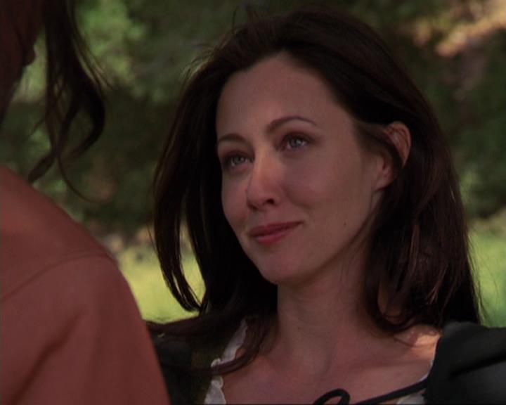 Charmed-Online_dot_net-3x04AllHalliwellsEve1598.jpg