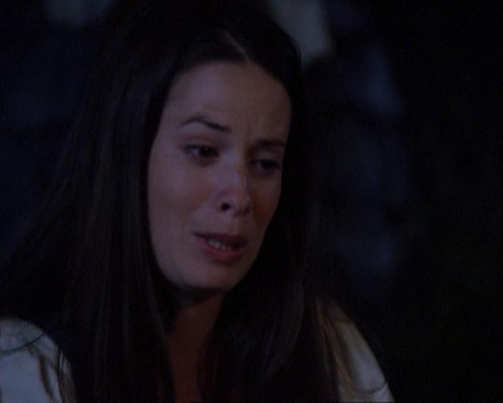 Charmed-Online_dot_net-3x04AllHalliwellsEve1973.jpg Charmed-Online_dot_net-3x04AllHalliwellsEve1973.jpg