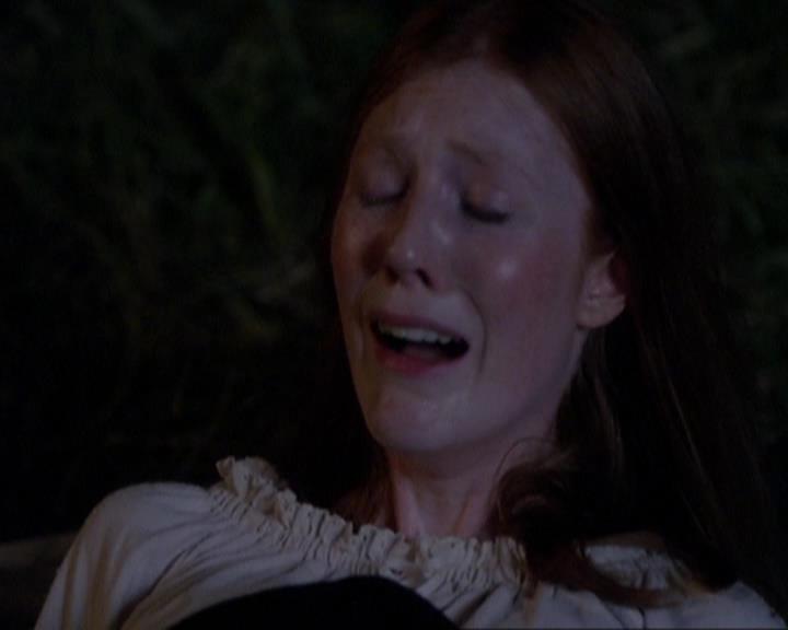 Charmed-Online_dot_net-3x04AllHalliwellsEve1975.jpg