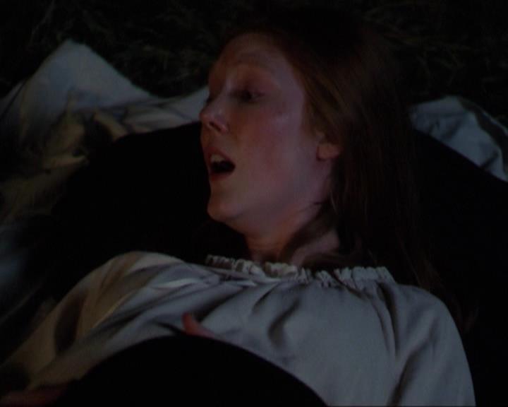 Charmed-Online_dot_net-3x04AllHalliwellsEve2045.jpg