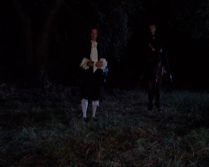 Charmed-Online_dot_net-3x04AllHalliwellsEve2110.jpg Charmed-Online_dot_net-3x04AllHalliwellsEve2110.jpg