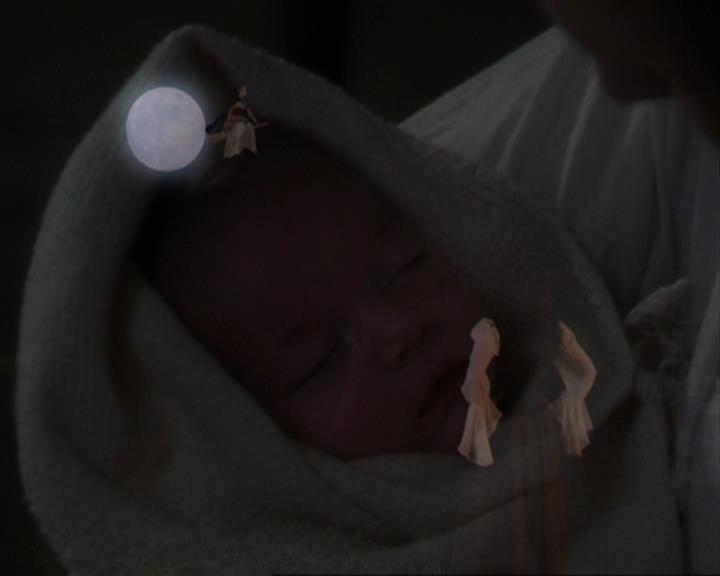 Charmed-Online_dot_net-3x04AllHalliwellsEve2131.jpg Charmed-Online_dot_net-3x04AllHalliwellsEve2131.jpg