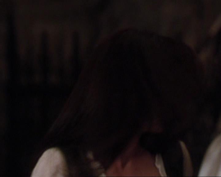 Charmed-Online_dot_net-3x04AllHalliwellsEve2211.jpg Charmed-Online_dot_net-3x04AllHalliwellsEve2211.jpg