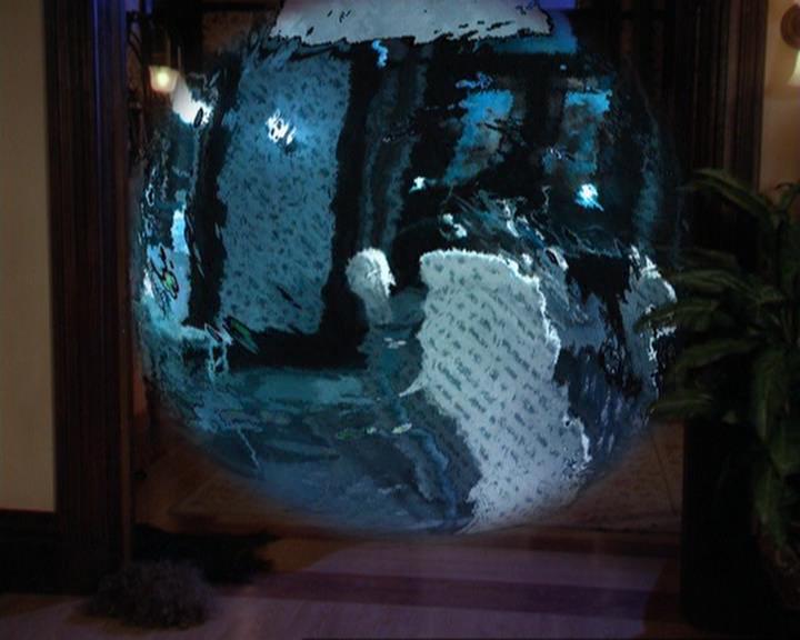 Charmed-Online_dot_net-3x04AllHalliwellsEve2229.jpg Charmed-Online_dot_net-3x04AllHalliwellsEve2229.jpg