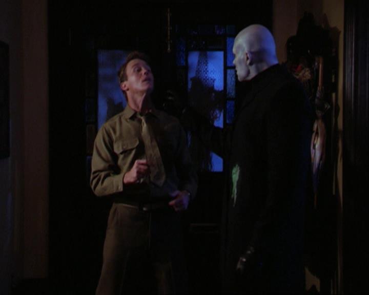 Charmed-Online_dot_net-3x04AllHalliwellsEve2239.jpg Charmed-Online_dot_net-3x04AllHalliwellsEve2239.jpg