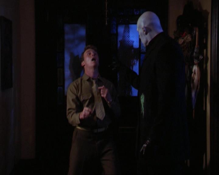 Charmed-Online_dot_net-3x04AllHalliwellsEve2241.jpg
