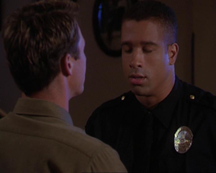 Charmed-Online_dot_net-3x04AllHalliwellsEve2273.jpg