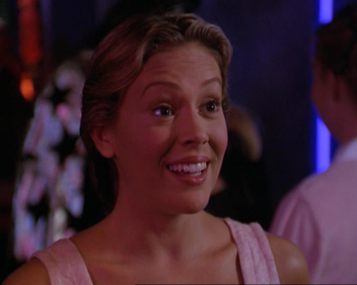 Charmed-Online_dot_net-3x04AllHalliwellsEve2437.jpg