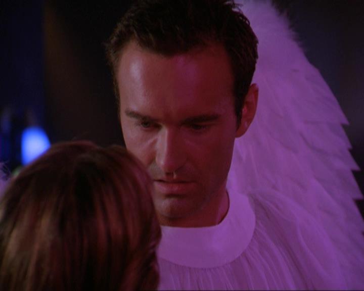 Charmed-Online_dot_net-3x04AllHalliwellsEve2451.jpg