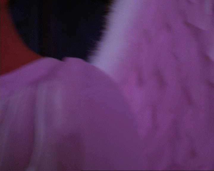 Charmed-Online_dot_net-3x04AllHalliwellsEve2458.jpg