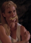 Charmed-Online_dot_net-3x04AllHalliwellsEve1004.jpg
