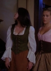 Charmed-Online_dot_net-3x04AllHalliwellsEve2262.jpg