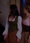 Charmed-Online_dot_net-3x04AllHalliwellsEve2263.jpg