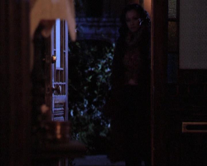 Charmed-Online-dot-net_305SightUnseen0170.jpg