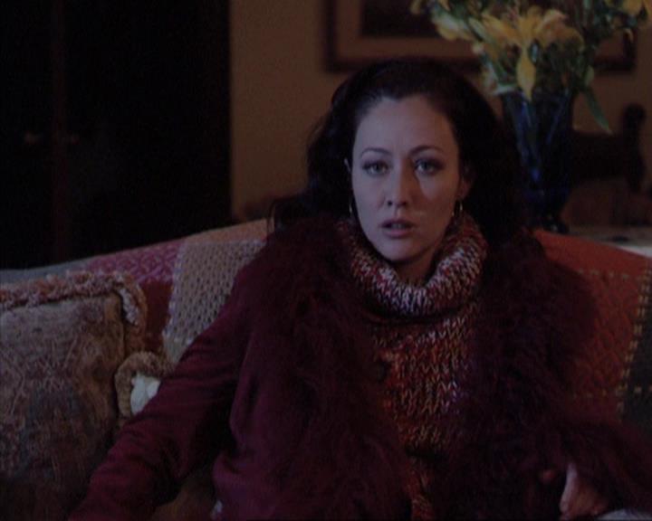 Charmed-Online-dot-net_305SightUnseen0214.jpg