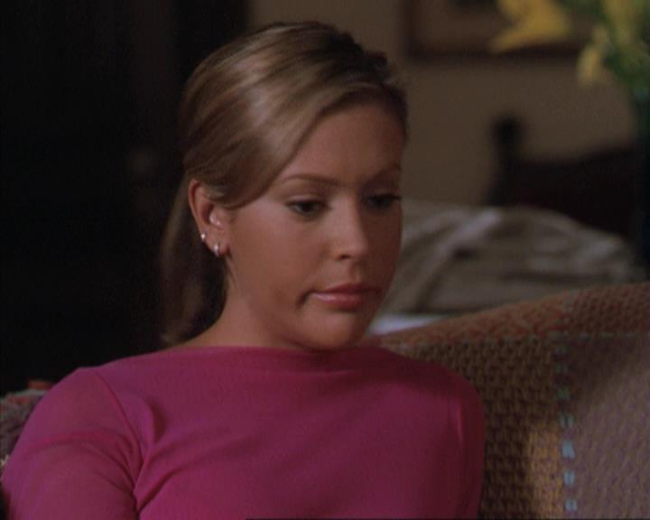 Charmed-Online-dot-net_305SightUnseen0291.jpg