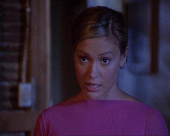 Charmed-Online-dot-net_305SightUnseen0400.jpg