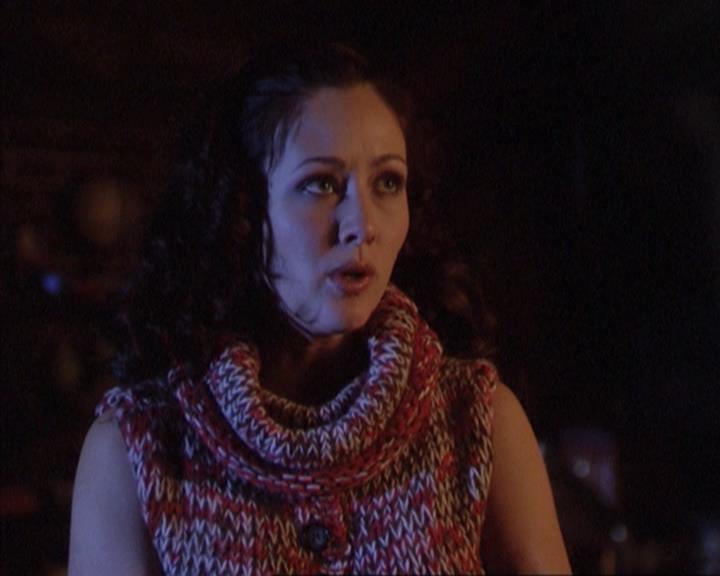 Charmed-Online-dot-net_305SightUnseen0415.jpg