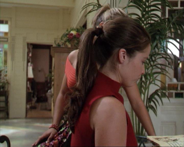 Charmed-Online-dot-net_306PrimroseEmpath1929.jpg