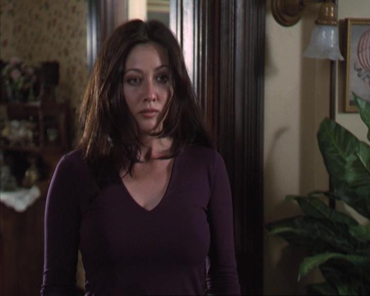 Charmed-Online-dot-net_306PrimroseEmpath2212.jpg