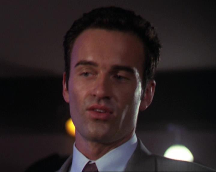 Charmed-Online-dot-net_307PowerOutage0294.jpg