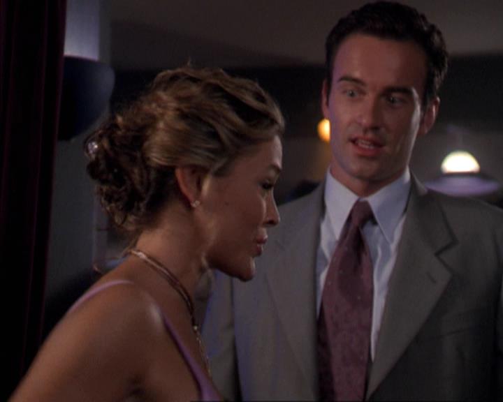 Charmed-Online-dot-net_307PowerOutage0302.jpg