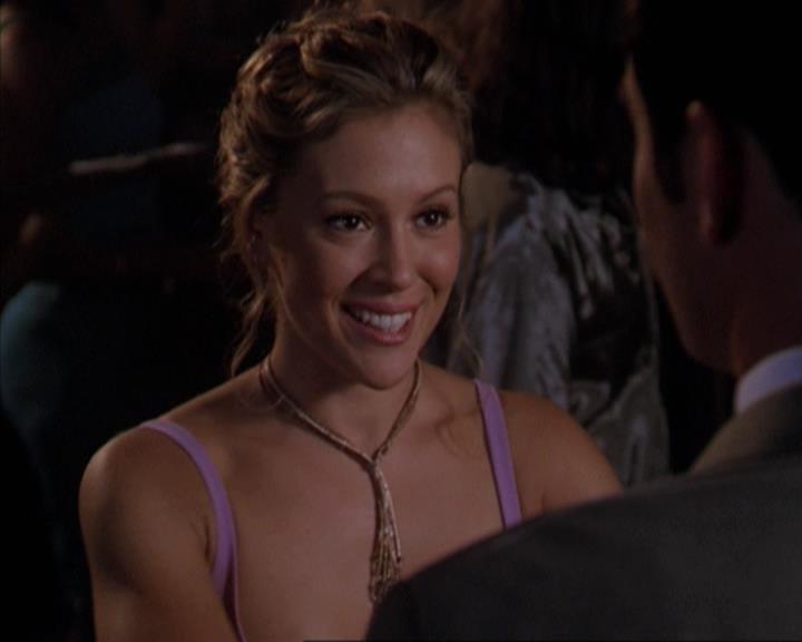 Charmed-Online-dot-net_307PowerOutage0316.jpg