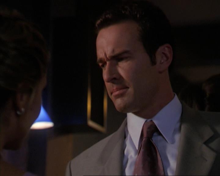 Charmed-Online-dot-net_307PowerOutage0322.jpg