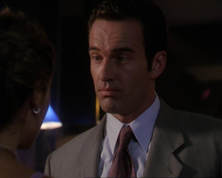 Charmed-Online-dot-net_307PowerOutage0331.jpg