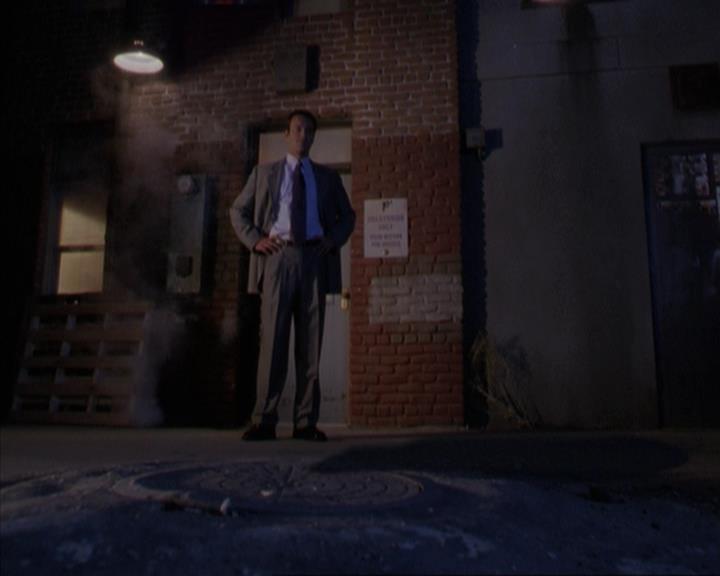 Charmed-Online-dot-net_307PowerOutage0356.jpg