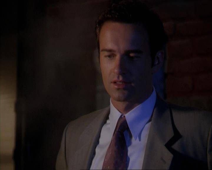Charmed-Online-dot-net_307PowerOutage0359.jpg