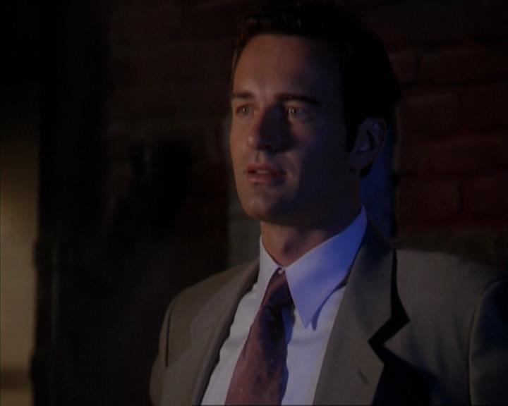 Charmed-Online-dot-net_307PowerOutage0360.jpg