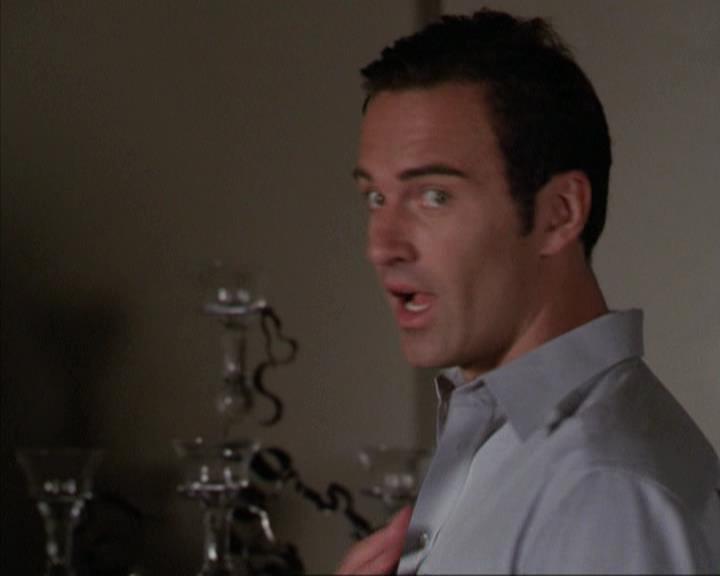 Charmed-Online-dot-net_307PowerOutage0512.jpg