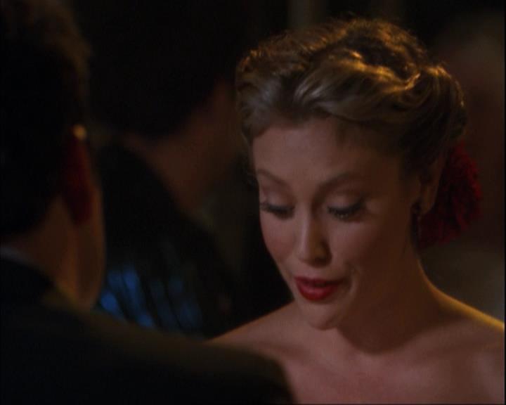 Charmed-Online-dot-net_307PowerOutage1004.jpg