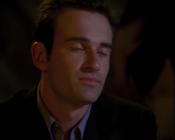 Charmed-Online-dot-net_307PowerOutage1022.jpg