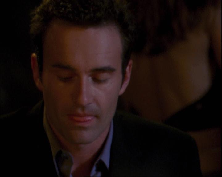 Charmed-Online-dot-net_307PowerOutage1053.jpg