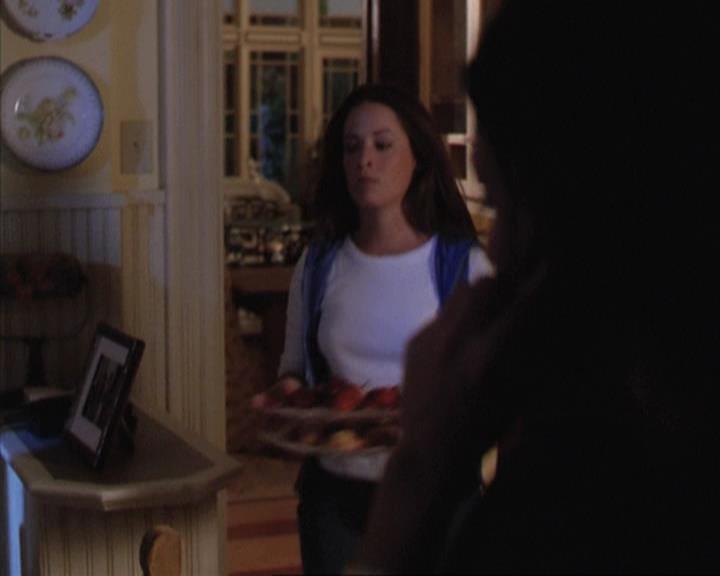 Charmed-Online-dot-net_307PowerOutage1113.jpg