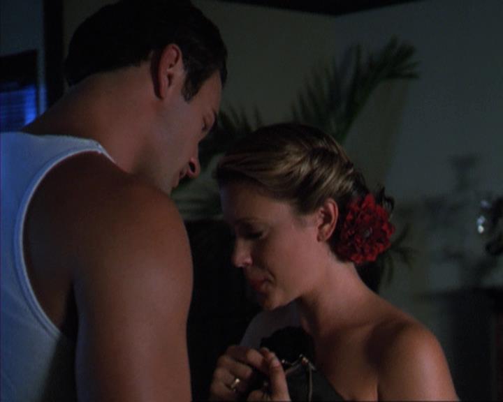 Charmed-Online-dot-net_307PowerOutage1698.jpg