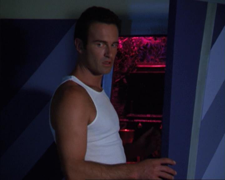 Charmed-Online-dot-net_307PowerOutage1715.jpg
