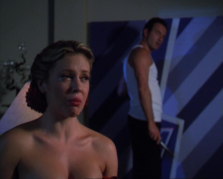 Charmed-Online-dot-net_307PowerOutage1733.jpg