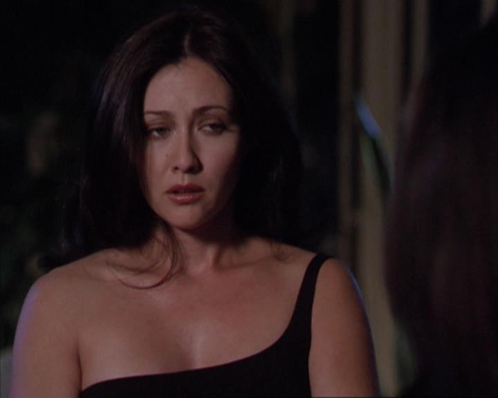 Charmed-Online-dot-net_307PowerOutage1970.jpg