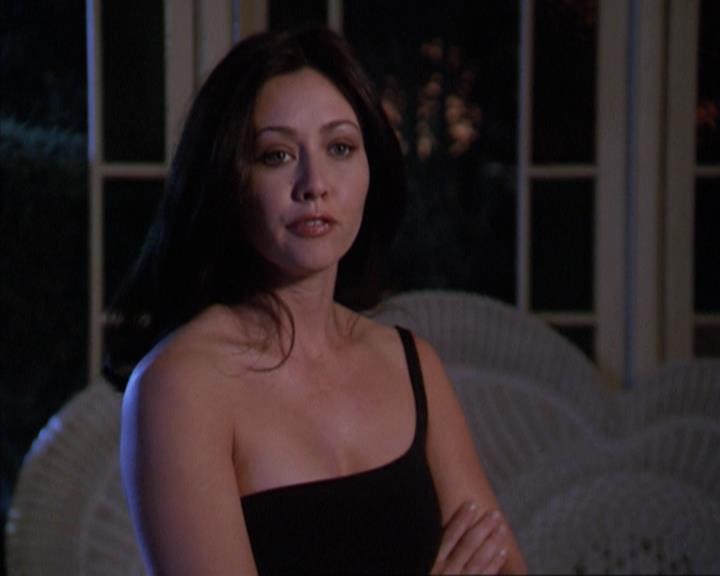 Charmed-Online-dot-net_307PowerOutage1973.jpg