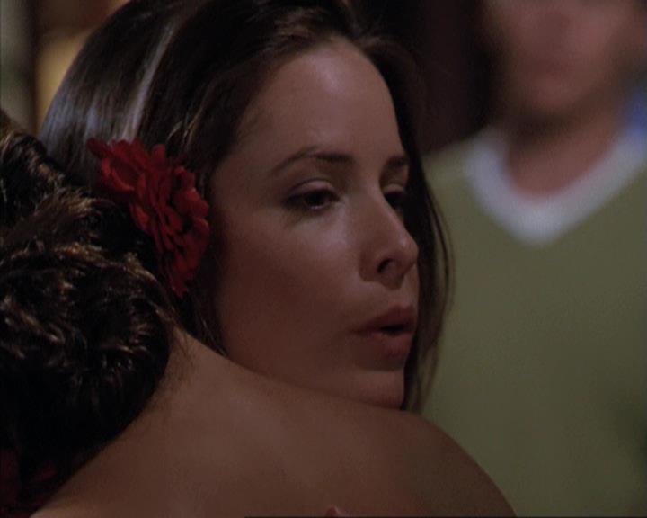 Charmed-Online-dot-net_307PowerOutage1980.jpg