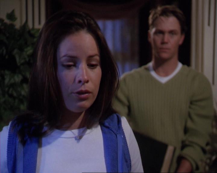 Charmed-Online-dot-net_307PowerOutage1994.jpg