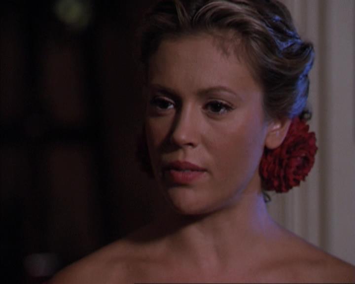 Charmed-Online-dot-net_307PowerOutage2016.jpg
