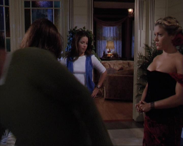 Charmed-Online-dot-net_307PowerOutage2024.jpg
