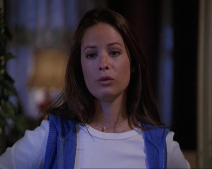 Charmed-Online-dot-net_307PowerOutage2061.jpg