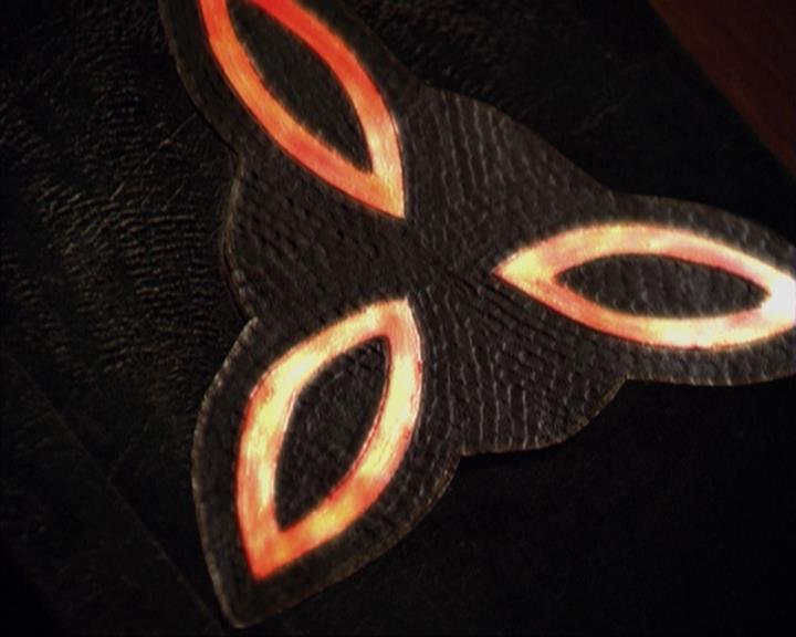 Charmed-Online-dot-net_307PowerOutage2105.jpg