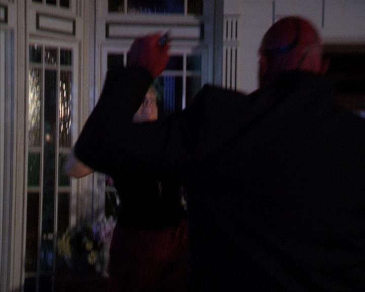 Charmed-Online-dot-net_307PowerOutage2132.jpg